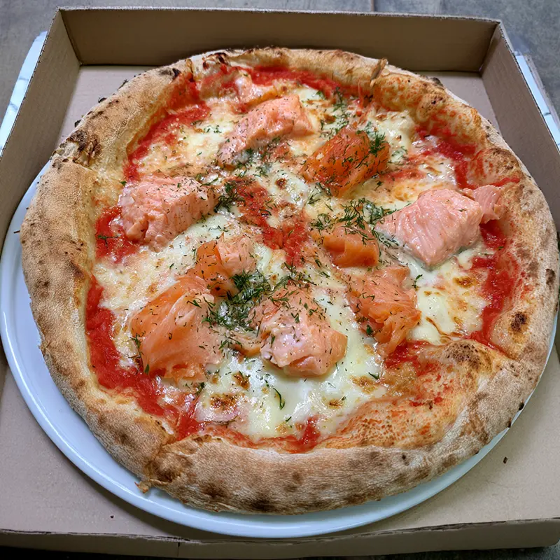 Pizza Salmone — pizza du menu de Ray’s San Francisco à Tanger