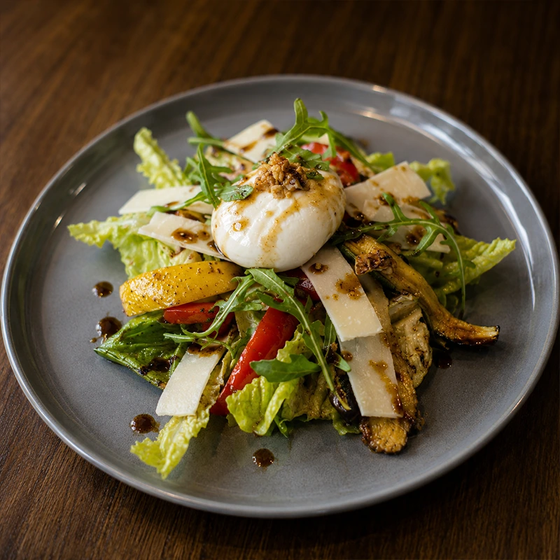 Salade de Légumes Grillés & Burrata — salade du menu de Ray’s San Francisco à Tanger